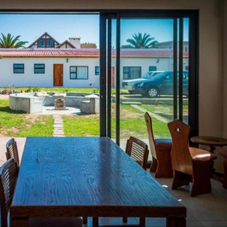 Beach Garden Guesthouse With Self Catering Swakopmund Luaran gambar
