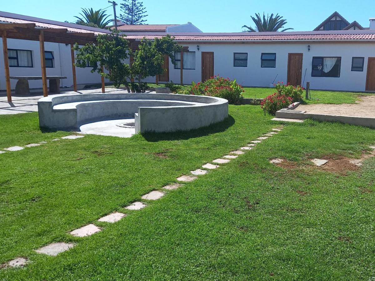 Beach Garden Guesthouse With Self Catering Swakopmund Luaran gambar